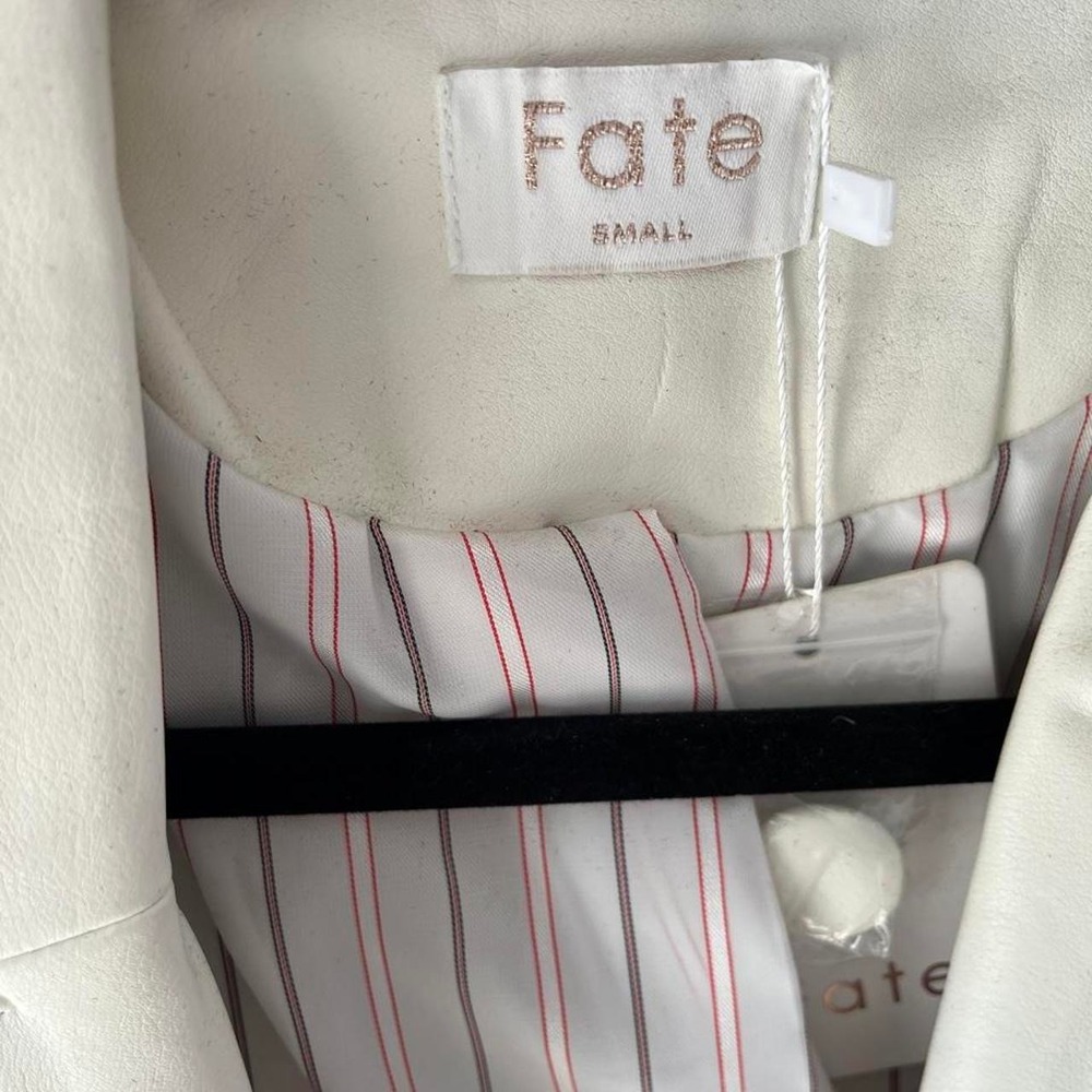 Fate Cream Faux Leather Blazer Chic Career Quiet Luxury Striped Lining NWT - Picture 4 of 5